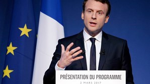 Ex primeiro-ministro francês vai votar no candidato presidencial Emmanuel Macron