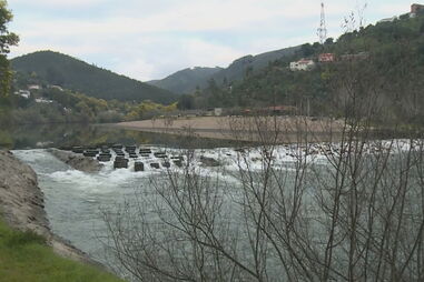 Dique sobre o rio Mondego não apresenta insegurança estrutural
