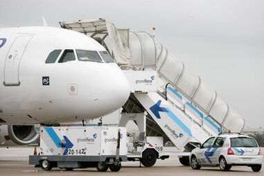 Governo cabo-verdiano prevê 1,2 ME para aquisição de avião para socorro em 2023