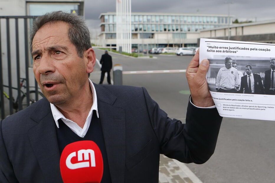 Octávio Machado, Benfica, Correio da Manhã, Vítor Pereira, Luís Filipe Vieira, Conselho de Arbitragem, desporto, futebol