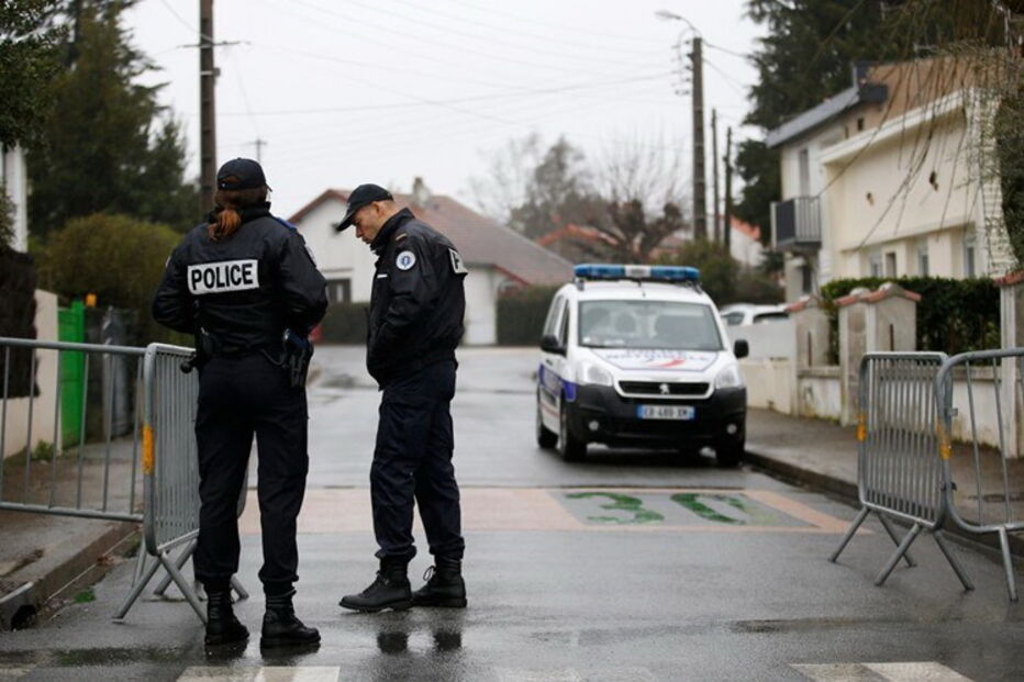 Carro de Sébastien foi encontrado junto a uma igreja em Saint-Nazaire