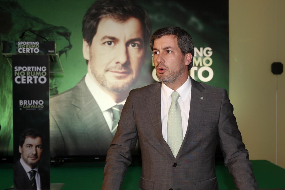 Bruno de Carvalho, Estufa-Fria, jantar, apoiantes, Godinho Lopes, Valores Mobiliários Obrigatoriamente Convertíveis, Pedro Madeira Rodrigues, Conselho Leonino, Jorge Jesus, desporto, futebol