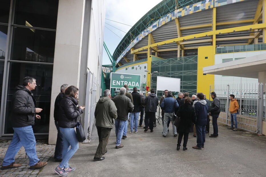Sportinguistas vão às urnas escolher o presidente do clube