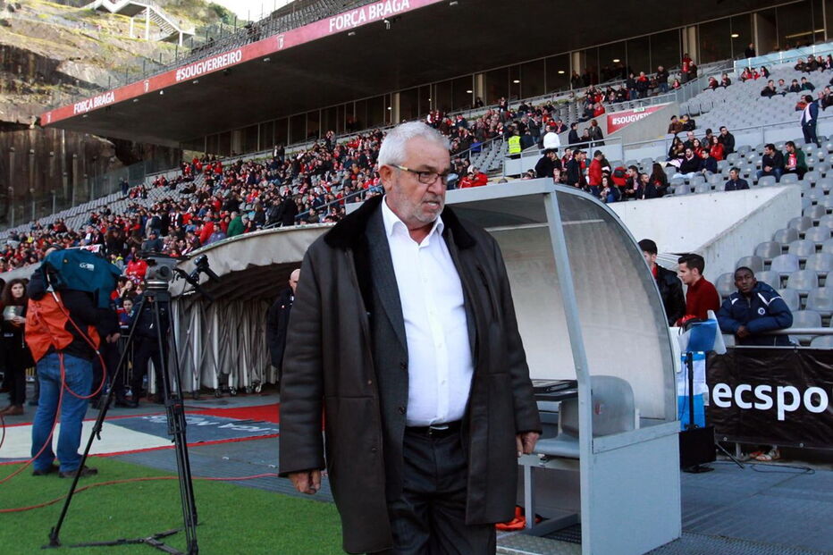 Arouca, Carlos Pinho, Manuel Machado, Estádio Municipal, Braga, Joel Pinho, Rui Casaca, Rui Costa, desporto, futebol