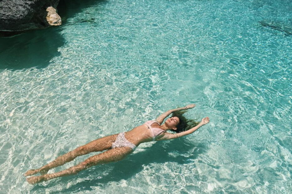 Camila Morrone seduz no Instagram