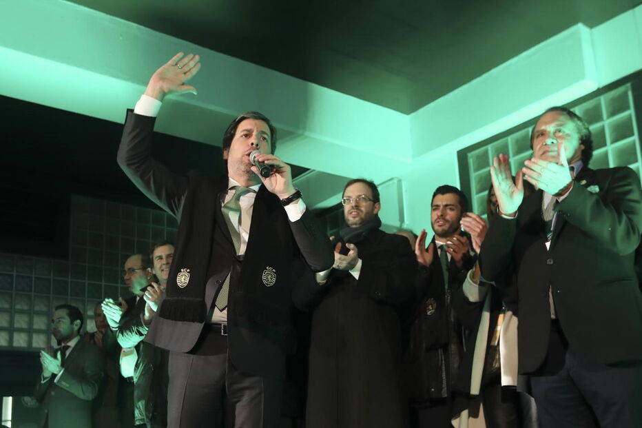 A noite da vitória histórica de Bruno de Carvalho