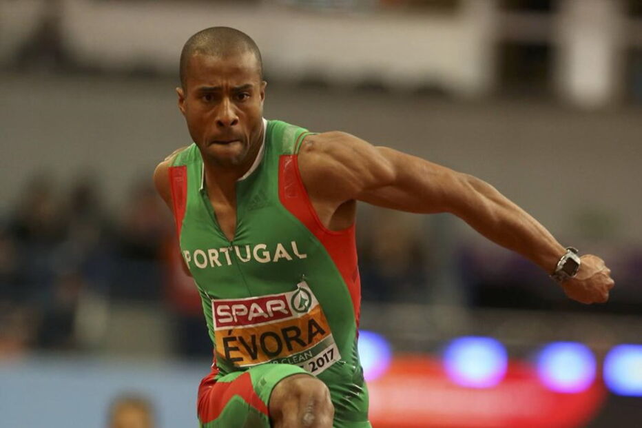 Nelson Évora é campeão europeu do triplo salto