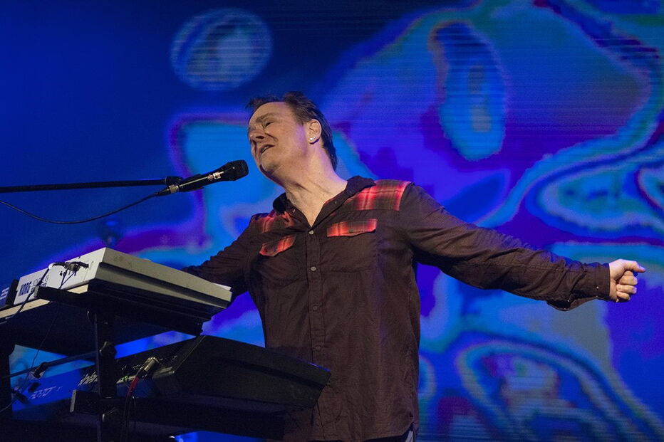 2017-03-08_19_06.10 robin.JPG