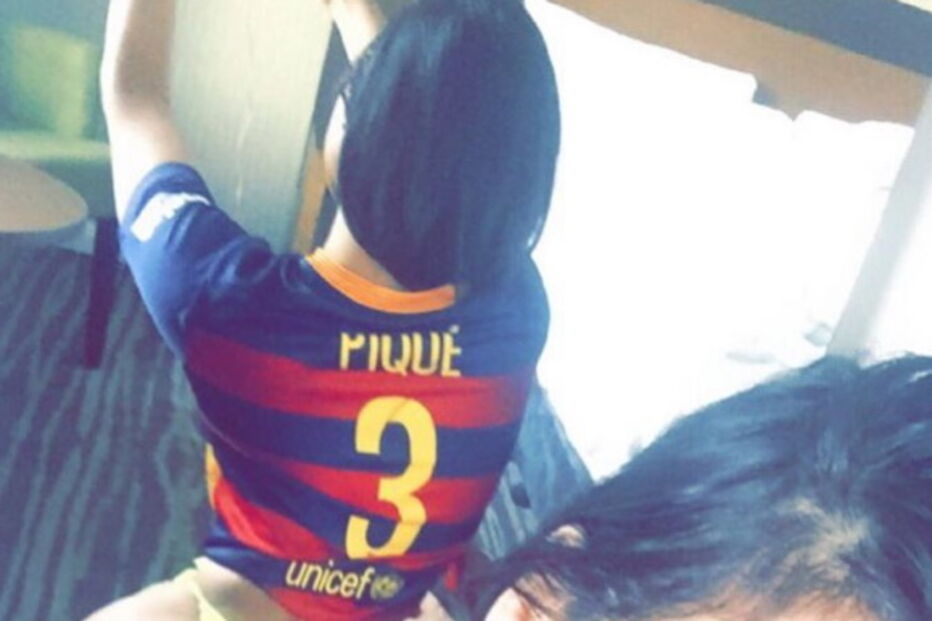 Miss Bumbum festeja vitórias do Barcelona no Instagram