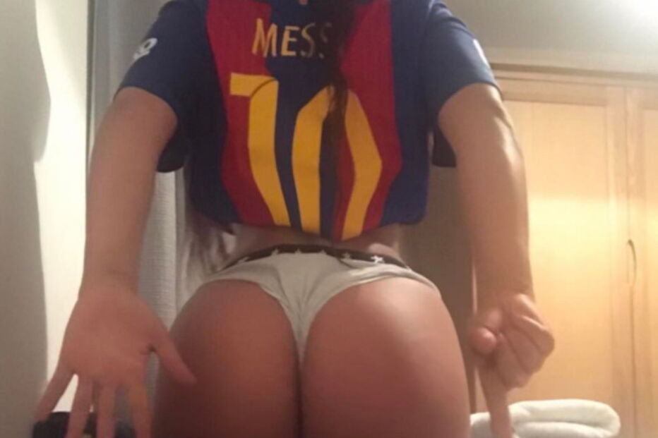 Miss Bumbum festeja vitórias do Barcelona no Instagram