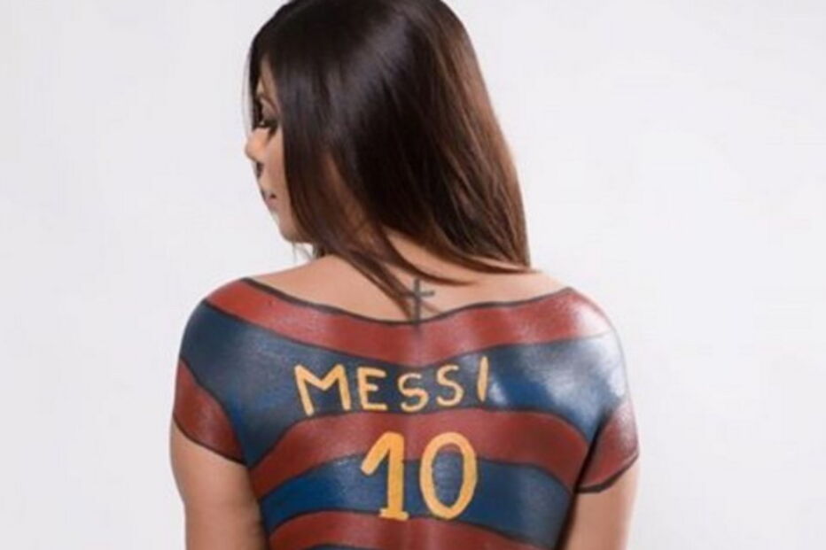 Miss Bumbum festeja vitórias do Barcelona no Instagram