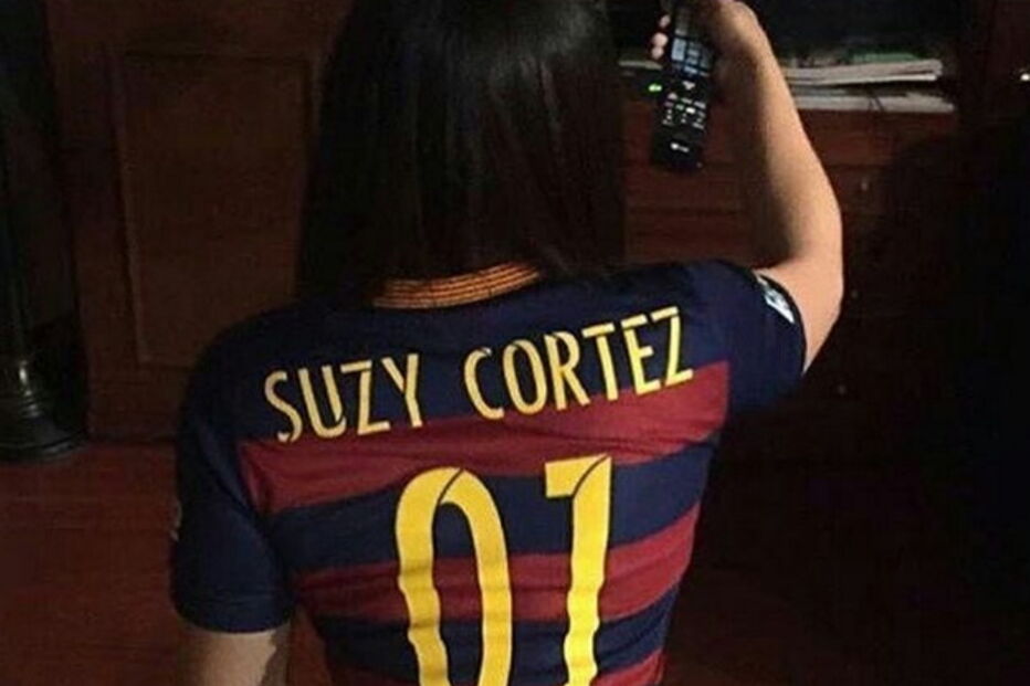 Miss Bumbum festeja vitórias do Barcelona no Instagram