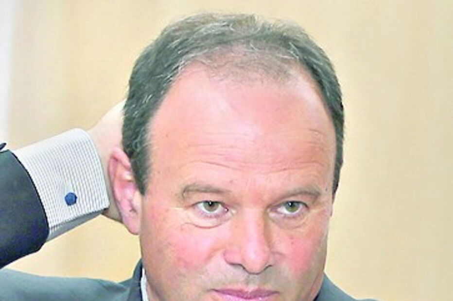 Fundação Irene Rolo, ex-presidente das Câmaras de Tavira, Faro, Centro Distrital da Segurança Social de Faro, presidente, Macário Correia