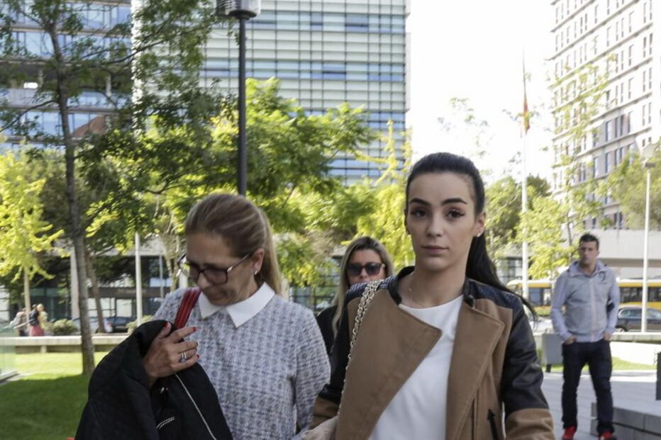 A atriz desentendeu-se com a mãe e com a irmã