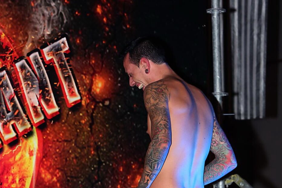 Espetáculos de sexo ao vivo para todos os gostos no Eros Porto