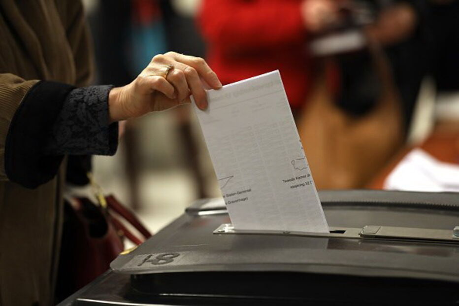 Holandeses já começaram a votar