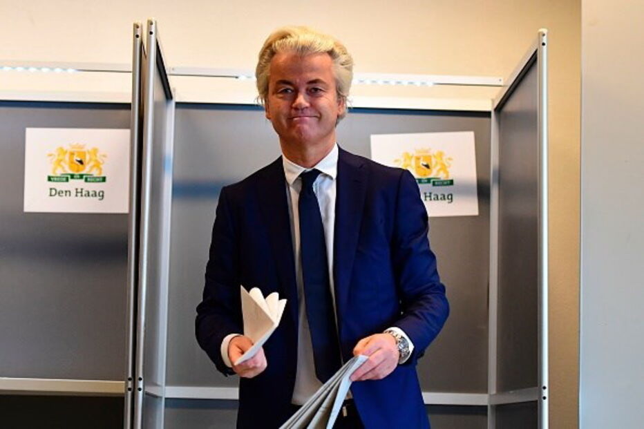 Geert Wilders, líder do Partido da Liberdade, já votou