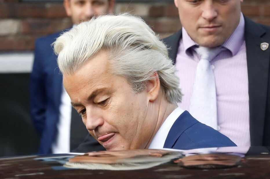 Wilders é conhecido pela 'língua afiada', pelos comentários polémicos e pela farta cabeleira loura