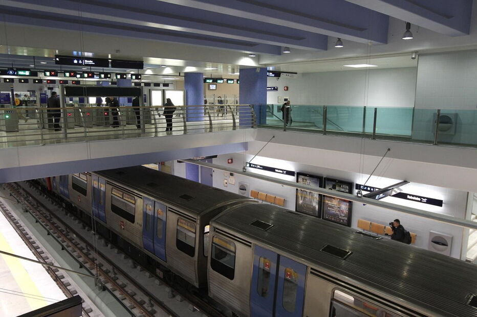 Metropolitano, Amadora, Reboleira, mochila, dinheiro, Divisão CP-Metro da PSP de Lisboa