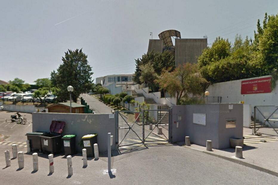 Tiroteio, Grasse, França