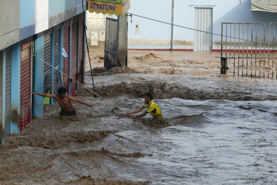Chaparra-Acari, Quichque, Peru, chuvas fortes, Centro de Operações de Emergência Nacional, inundações, meteorologia