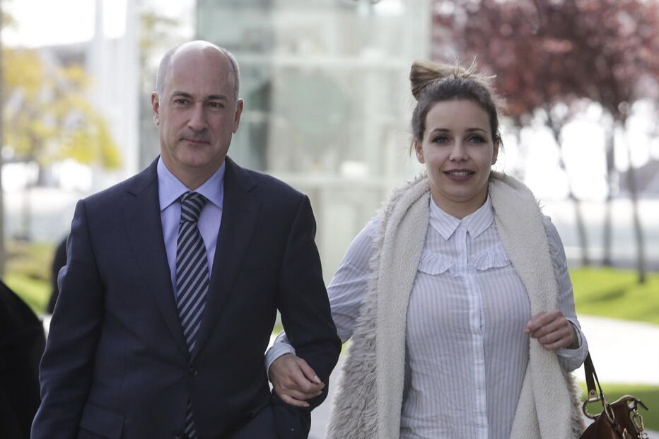 Luciana Abreu, Ludovina, Ana Luísa, pai, difamação, Assembleia da República, Luís Costa Real, crime, lei e justiça, julgamentos, justiça e direitos