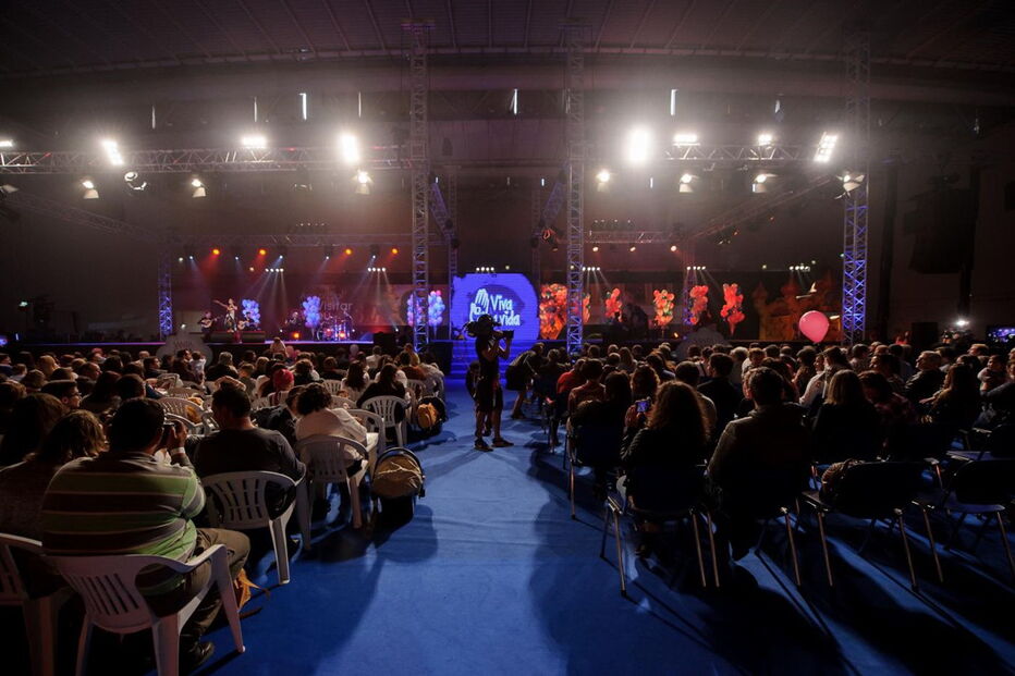 Gala Viva a Vida festeja nova subida da natalidade