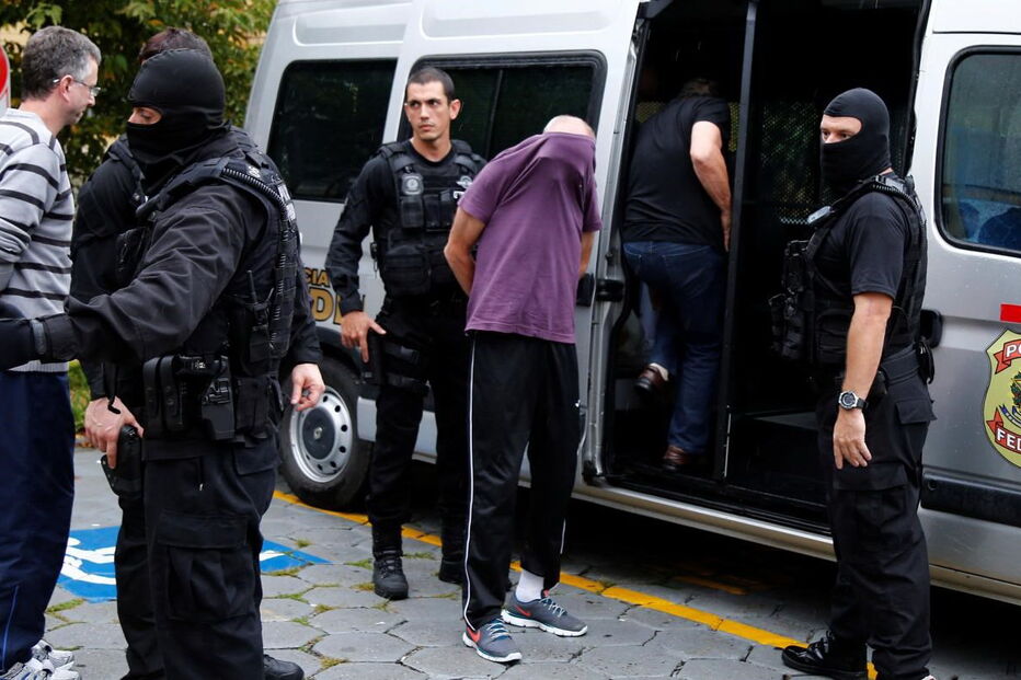 Ministério da Agricultura do Brasil, reunião de emergência, esquema, venda ilegal, carne, Michel Temer, crime, lei e justiça
