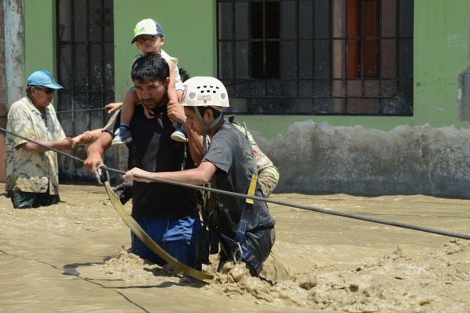 Inundações no Peru já causaram 75 mortos, 263 feridos, 20 desaparecidos e cem mil desalojados
