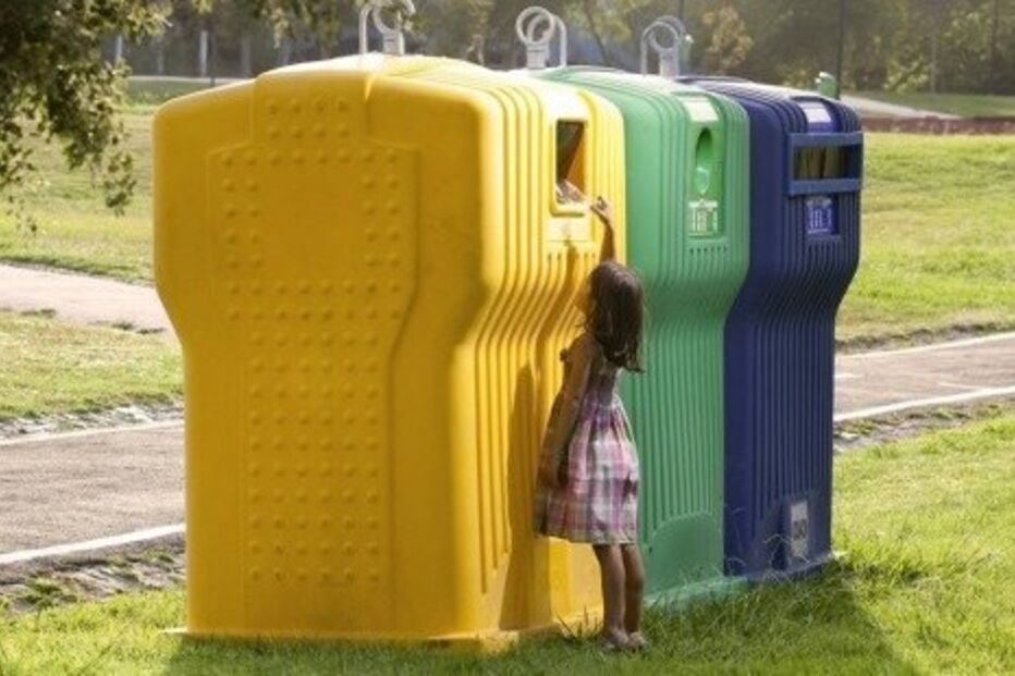 2017-03-21_09_37.46 ecoponto-embalagens-reciclagem-spv-470x457.jpg