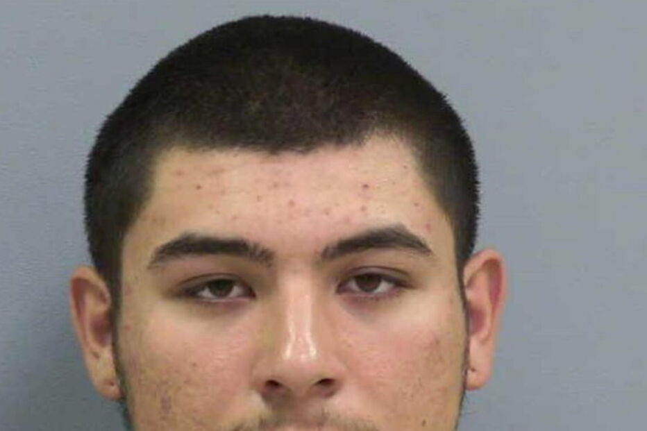 Mãe e filho ignoram tribunal e mantêm relação incestuosa