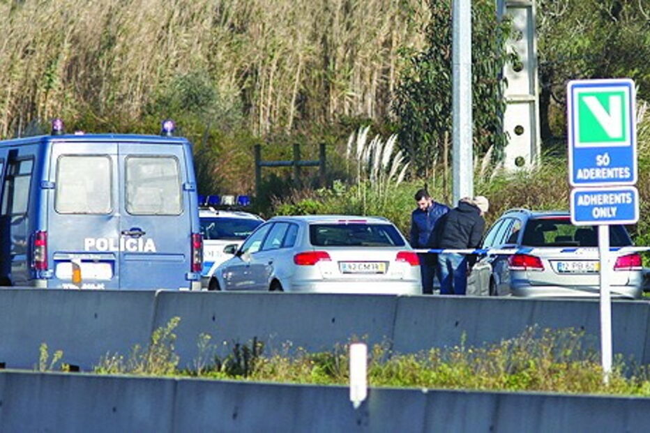 ADN, homicidas, A16, crime, roubo, assalto, pj, Unidade de Contraterrorismo, Cascais, Sintra