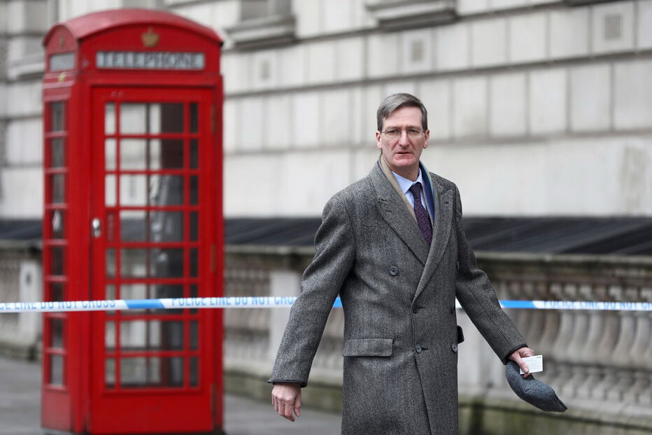 Londres acordou num clima de tensão, um dia depois de um ataque terrorista ter provocado quatro mortos e 29 feridos