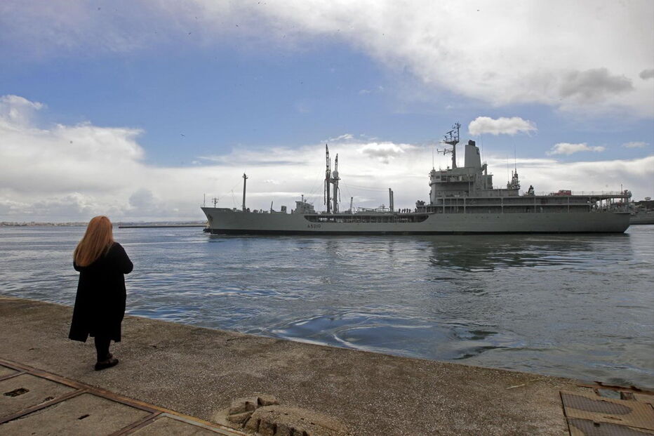  Partida do navio NRP Bérrio da Marinha Portuguesa para participar na missão 
