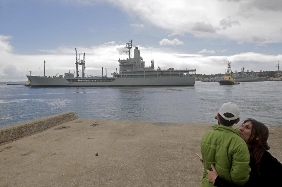  Partida do navio NRP Bérrio da Marinha Portuguesa para participar na missão 