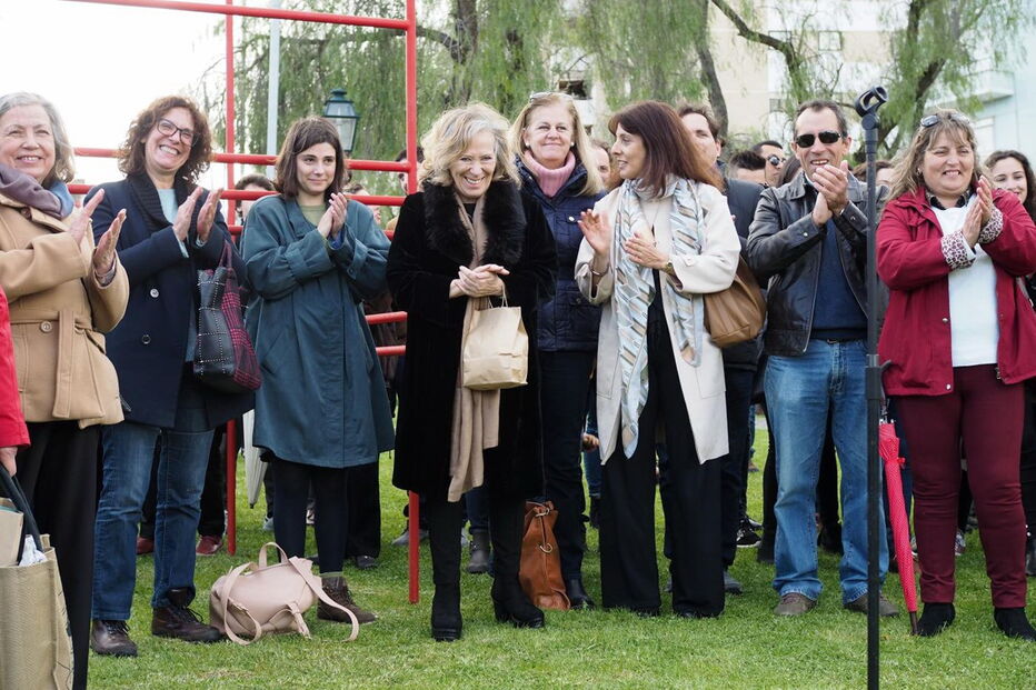 Maria do Céu Guerra discursou perante as pessoas que marcaram presença