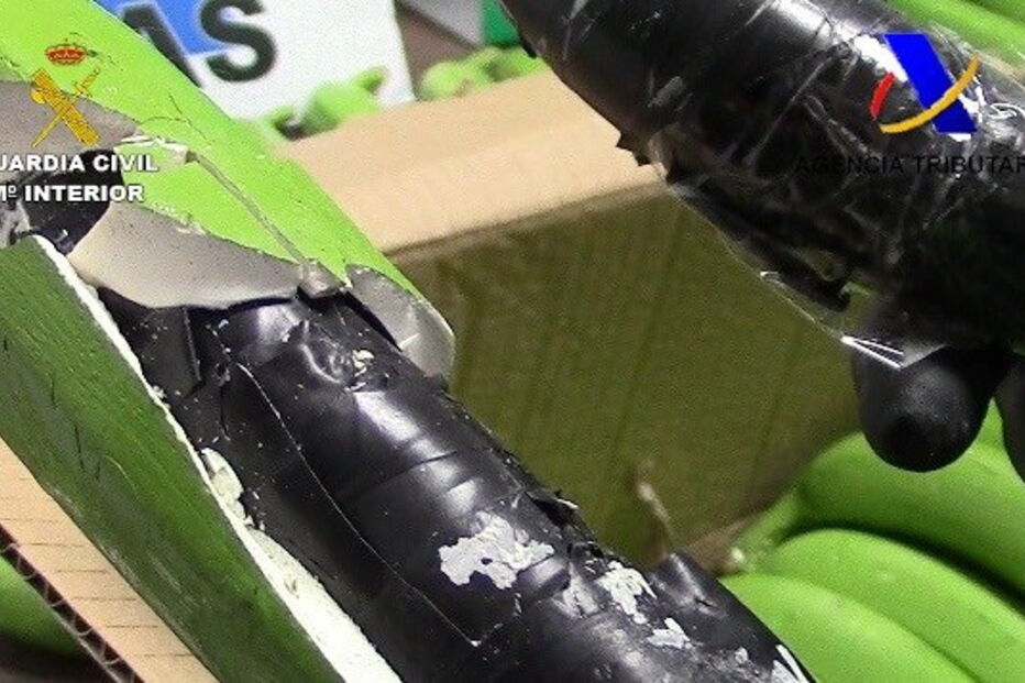 Bananas de resina ocultavam 7 kilos de cocaína