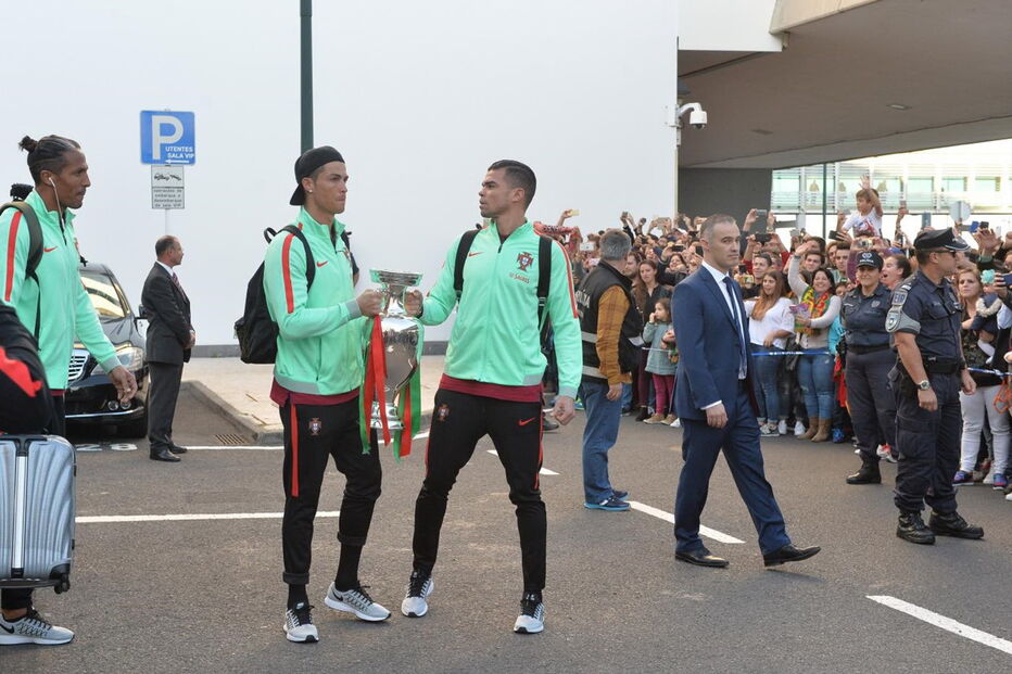 Seleção nacional recebida na Madeira