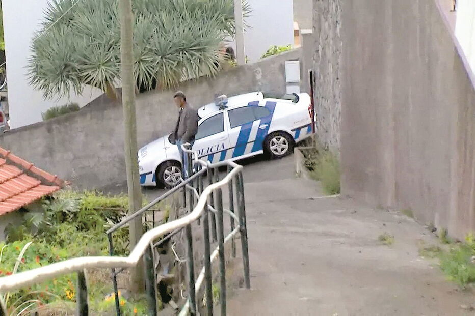 PSP junto ao local do crime 