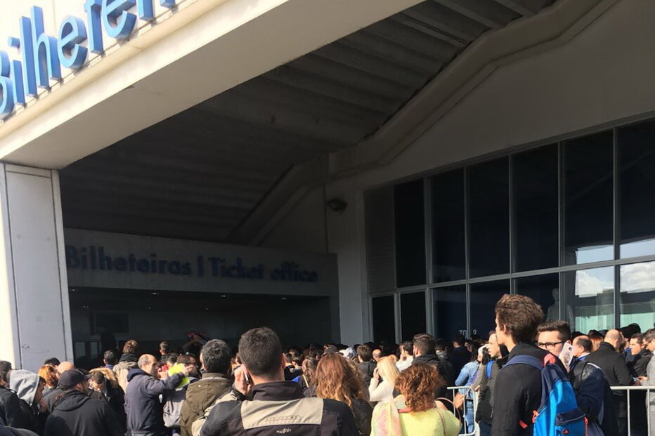 2017-03-28_12_35.11 Filas_porto2.JPG