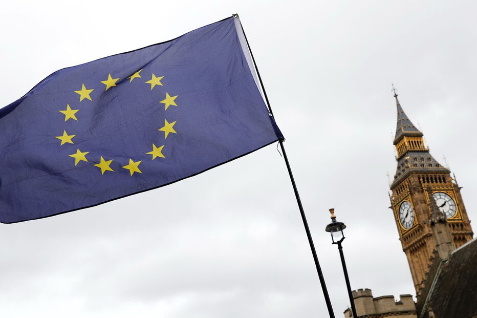 2017-03-29_14_41.37 2017-03-29T130540Z_67236042_RC1B7FB8CC90_RTRMADP_3_BRITAIN-EU.JPG