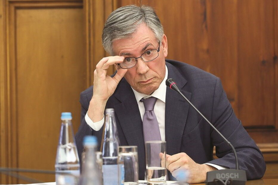 Instituto Nacional de Estatística, Londres, Pesadelo na Cozinha, Abu Izzadeen, Comissão Parlamentar de Inquérito, Armando Vara, Cristiano Ronaldo, media