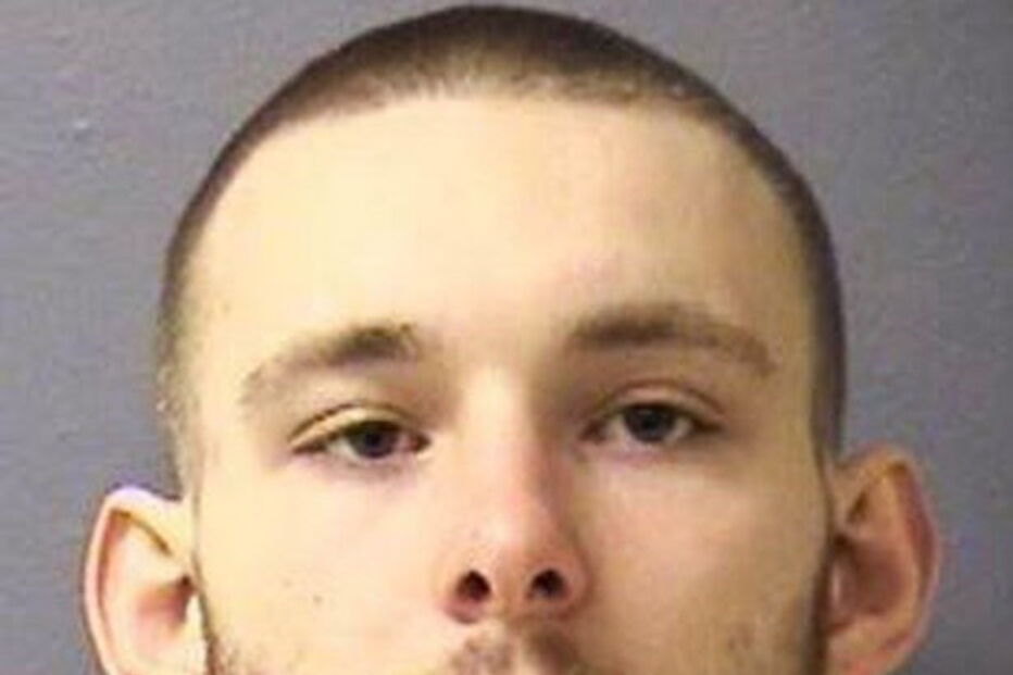 Keith Jordan Lambing, de 20 anos, violou o namorado da filha até à morte