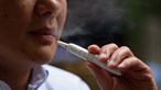Comissão Europeia quer banir venda de tabaco aquecido com aromas