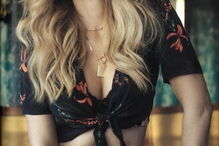 Marisa exibe curvas de sonho aos 42 anos