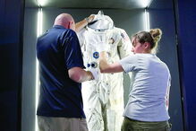 Fato usado pelo astronauta norte-americano David Scott, um dos 12 homens que foram à Lua