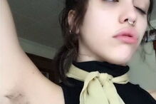 2017-04-12_14_29.49 filha de madona1.jpg