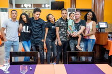 Cinco gémeos angolanos nasceram há 15 anos no Hospital S. João, no Porto