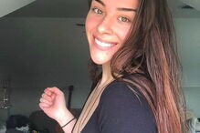 Morgan Mikenas não se depila há mais de um ano