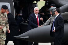 Mike Pence na Zona Desmilitarizada (DMZ), entre a Coreia do Norte e a Coreia do Sul